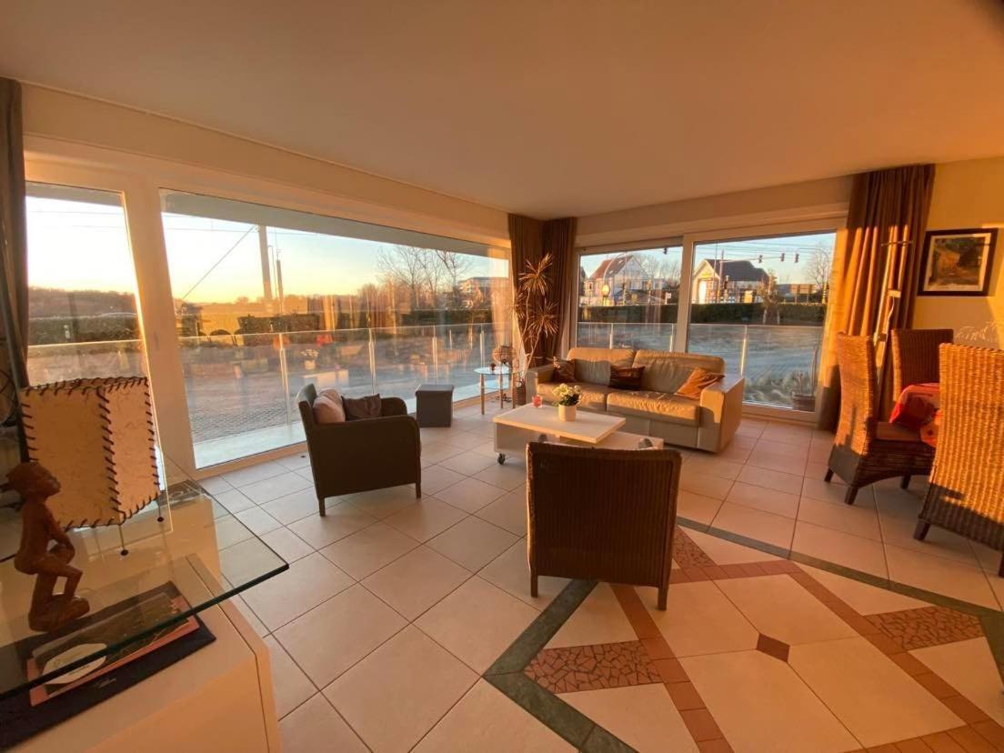 Seadream - Modern, Sunny With Big Terraces & Open View - Very Close To Sea, Beach, Shops, Restaurants & Beach Bars Nieuport Extérieur photo