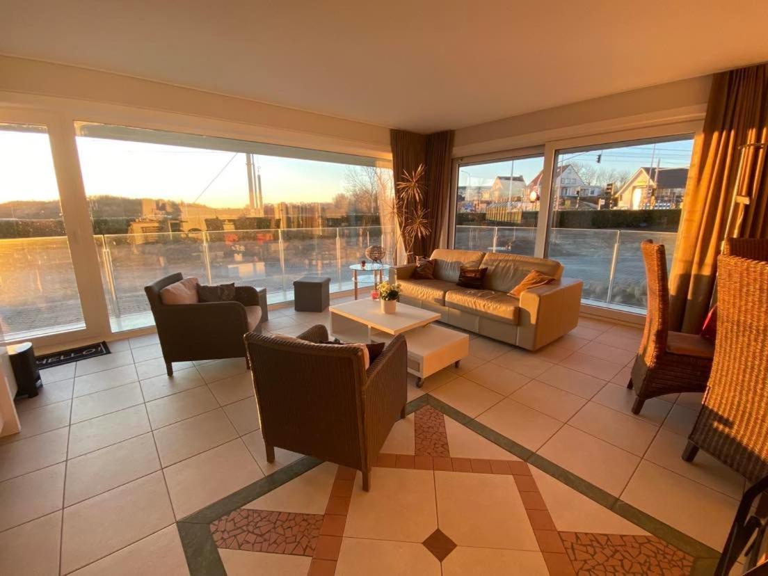 Seadream - Modern, Sunny With Big Terraces & Open View - Very Close To Sea, Beach, Shops, Restaurants & Beach Bars Nieuport Extérieur photo